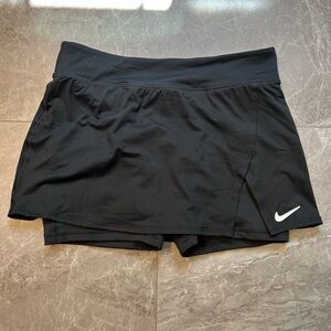 Nike Women's Black Dry Fir Athletic Skort